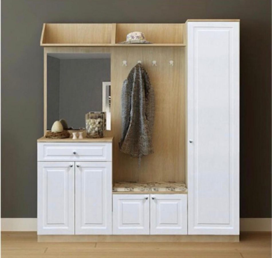 Ultra Modern Portmanto