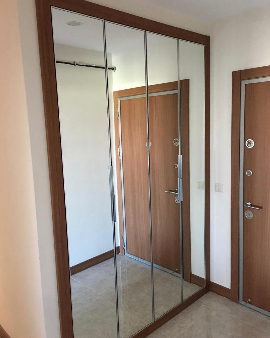 Minimalist Portmanto